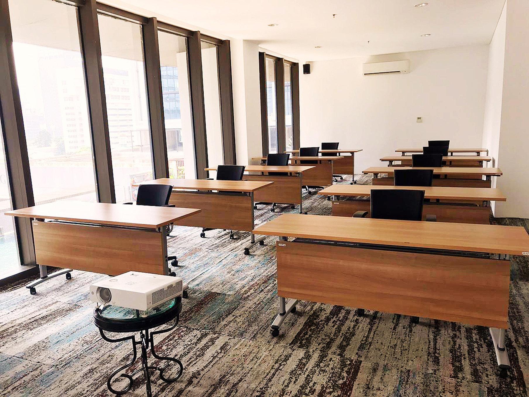 Mangkuluhur Residences By Lorin Hotel Jakarta